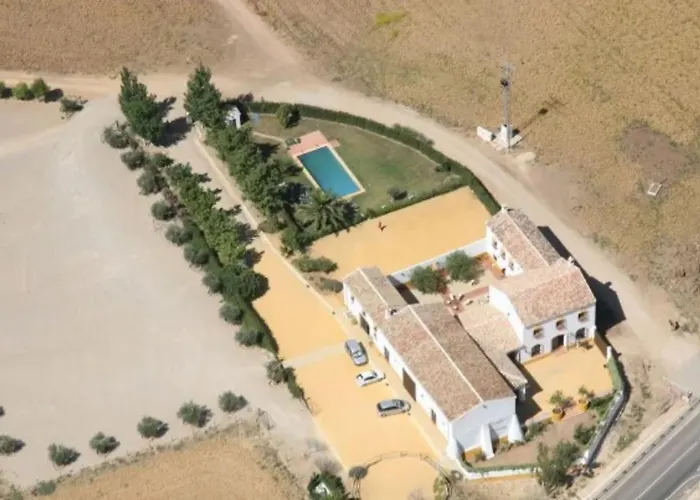 Complejo Cortijo Rural El Puntal Villa